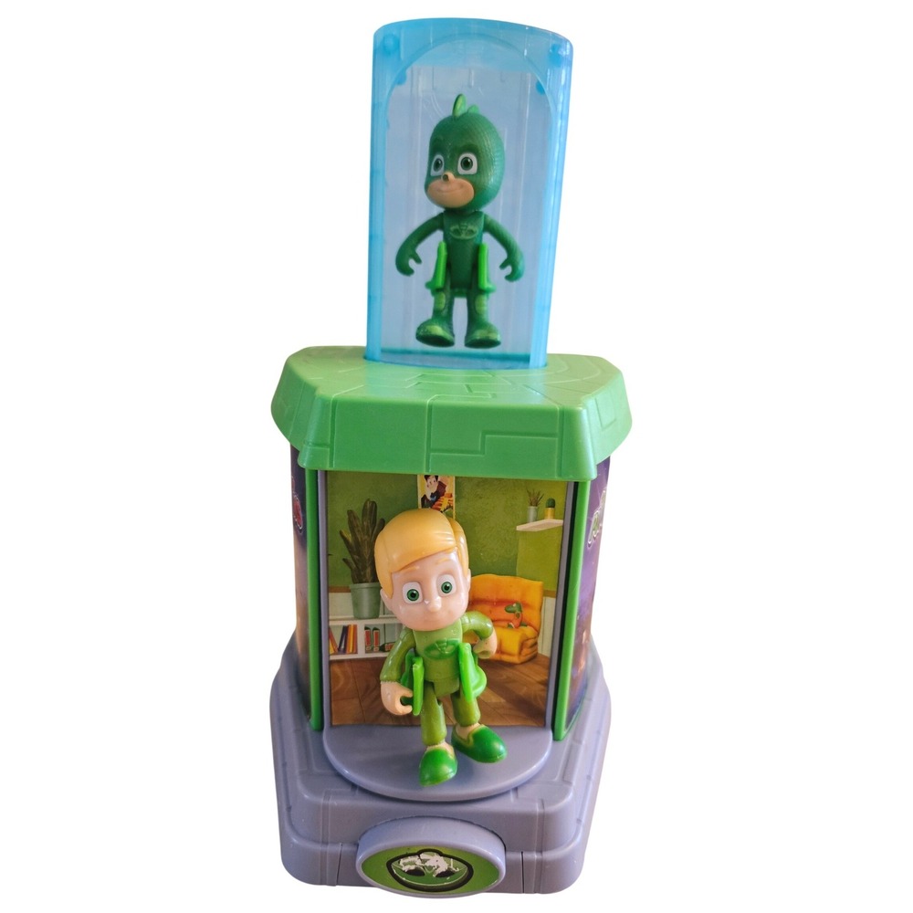 PJ Masks Gekko Transforming Playset Just Play Greg Figure Disney Junior Green
